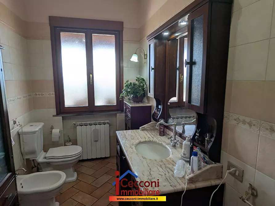 Immagine 11 di Casa indipendente in vendita  a Cerreto Guidi