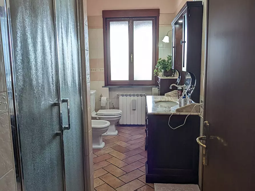 Immagine 10 di Casa indipendente in vendita  a Cerreto Guidi