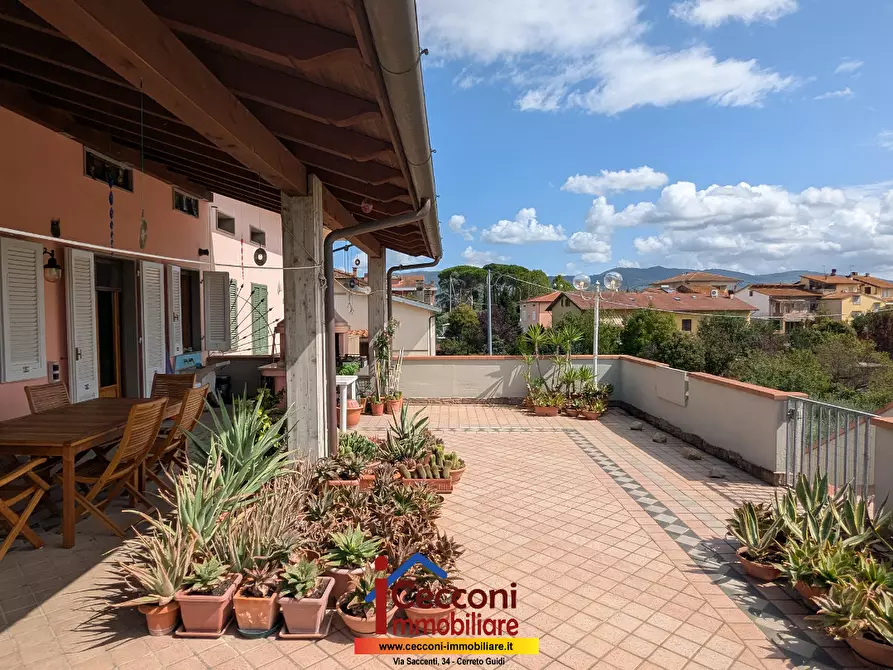 Immagine 1 di Casa indipendente in vendita  a Cerreto Guidi