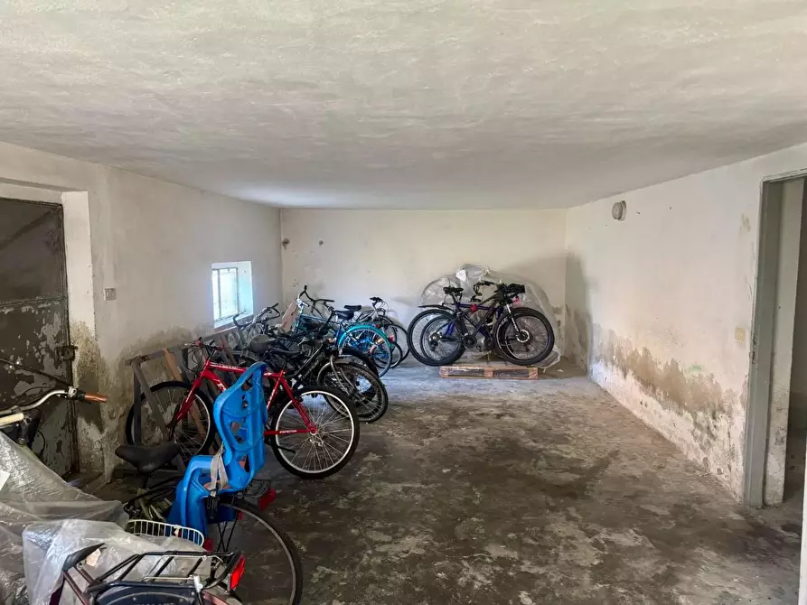 Immagine 14 di Appartamento in vendita  a Pontedera