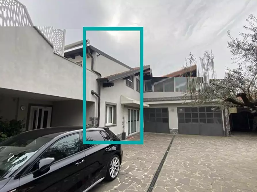 Immagine 2 di Appartamento in vendita  a Milano