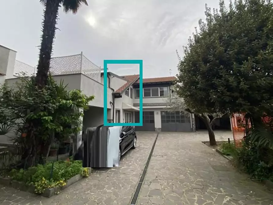 Immagine 1 di Appartamento in vendita  a Milano