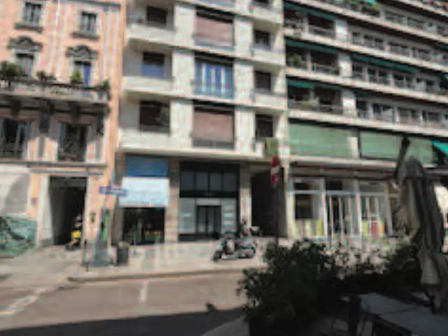 Immagine 6 di Appartamento in vendita  a Milano