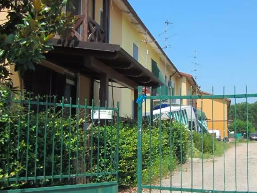 Immagine 12 di Appartamento in vendita  a Robbio