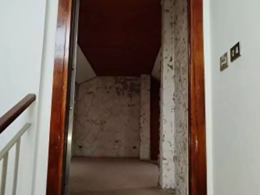 Immagine 11 di Mansarda in vendita  a Voghera