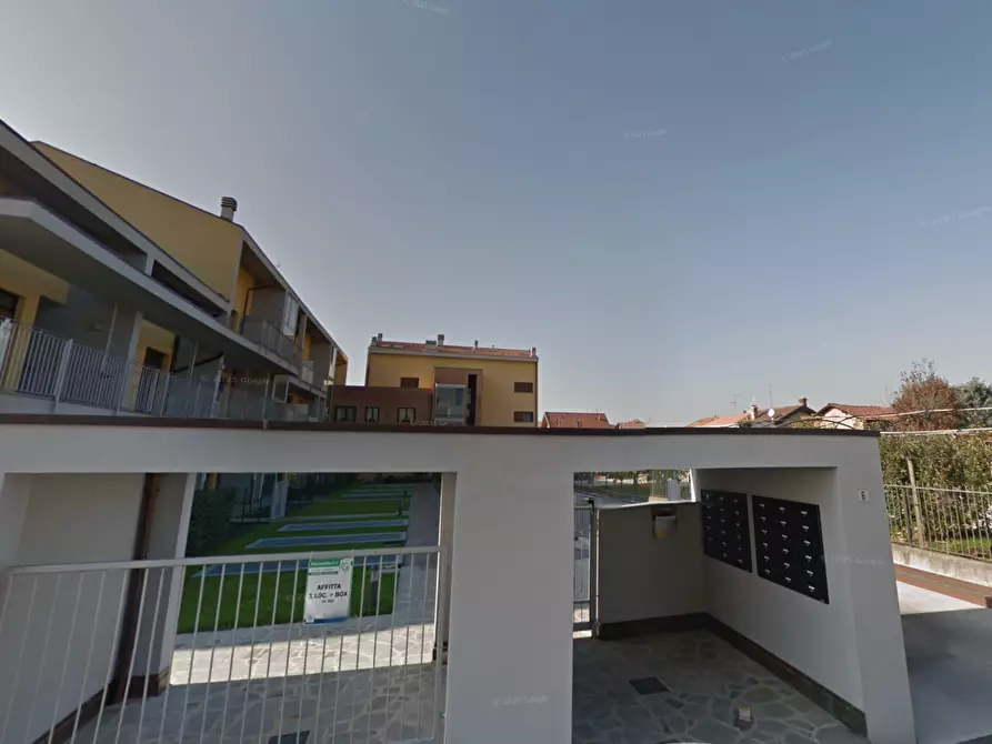 Immagine 3 di Garage in vendita  a Ornago