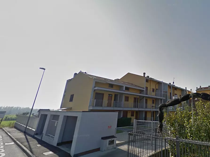 Immagine 2 di Garage in vendita  a Ornago