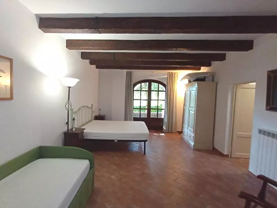 Immagine 17 di Appartamento in vendita  a Gambassi Terme