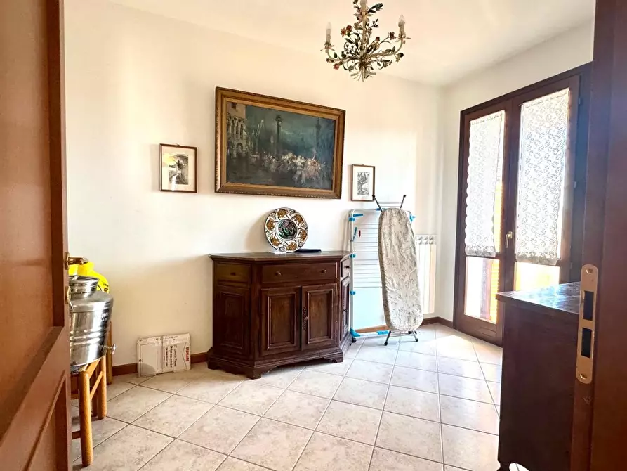 Immagine 13 di Appartamento in vendita  a Empoli