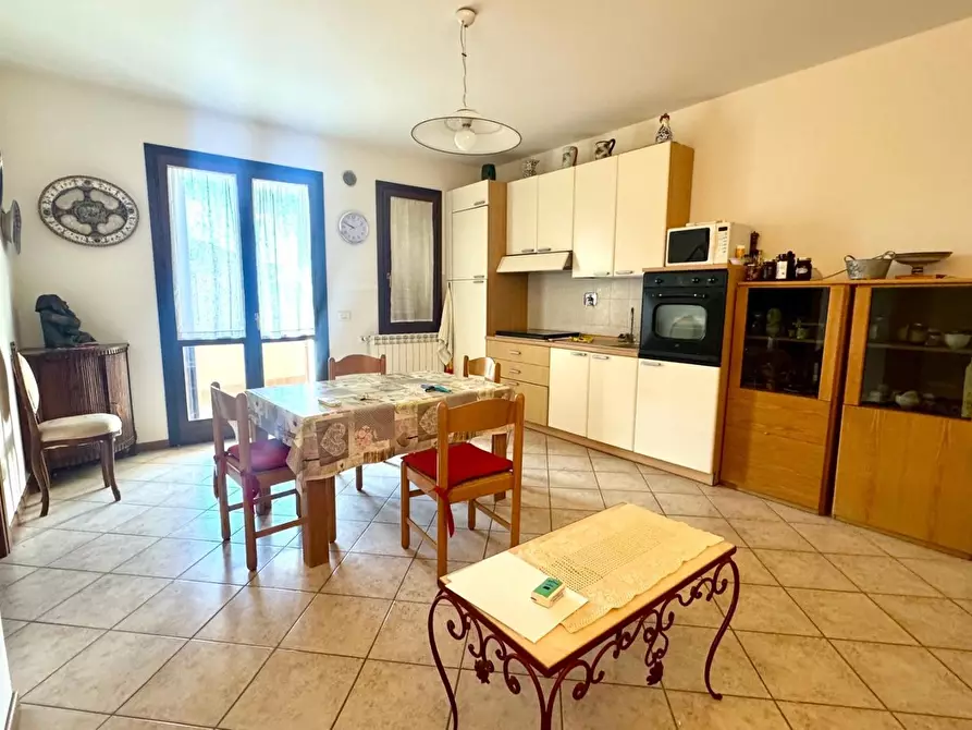 Immagine 3 di Appartamento in vendita  a Empoli