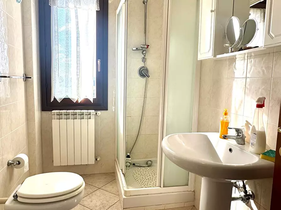 Immagine 9 di Appartamento in vendita  a Empoli