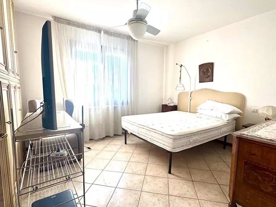 Immagine 10 di Appartamento in vendita  a Empoli