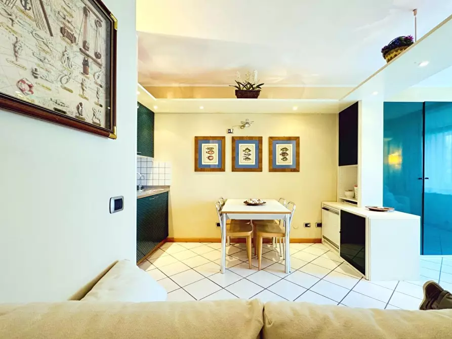 Immagine 32 di Appartamento in vendita  a Camaiore