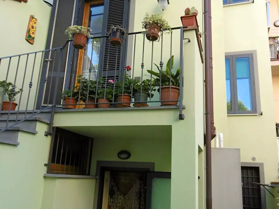 Immagine 18 di Villetta a schiera in vendita  a Empoli