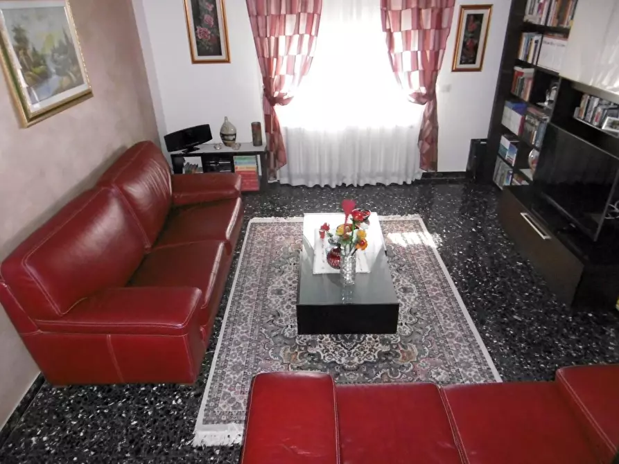 Immagine 2 di Villetta a schiera in vendita  a Empoli