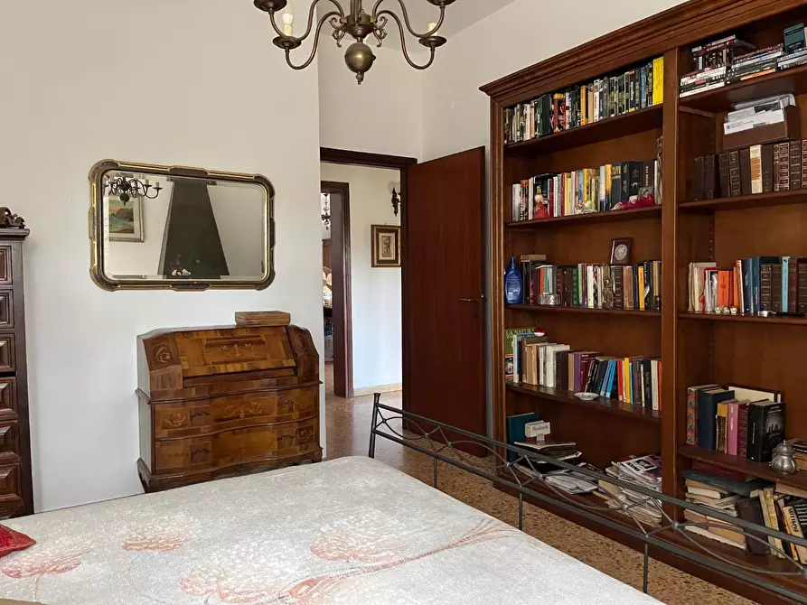 Immagine 9 di Porzione di casa in vendita  a Pisa