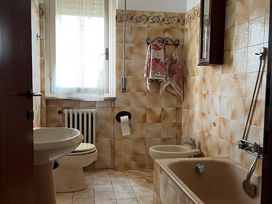 Immagine 11 di Porzione di casa in vendita  a Pisa