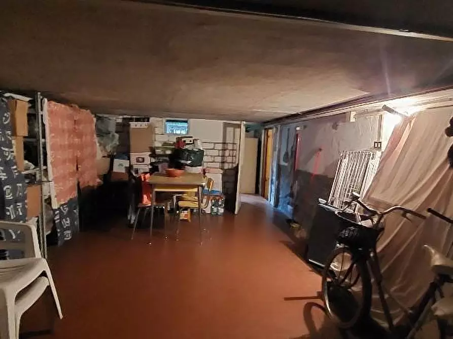 Immagine 28 di Villa in vendita  a Serravalle Pistoiese