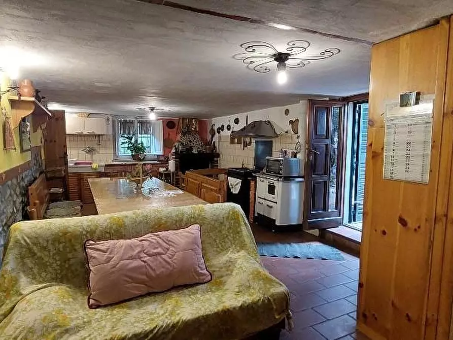 Immagine 15 di Villa in vendita  a Serravalle Pistoiese