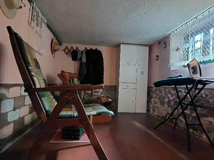 Immagine 27 di Villa in vendita  a Serravalle Pistoiese