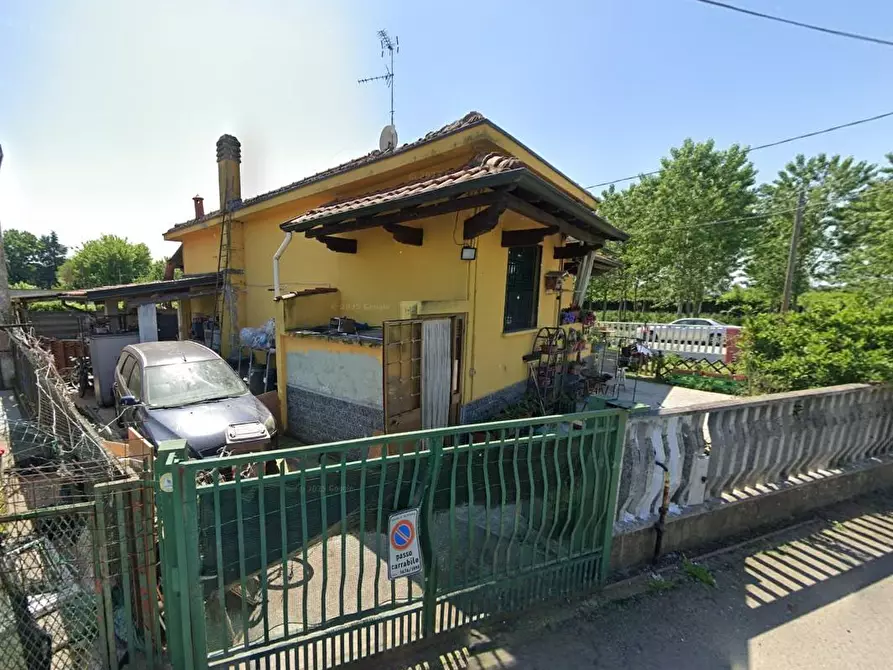 Immagine 3 di Villa in vendita  a Mortara