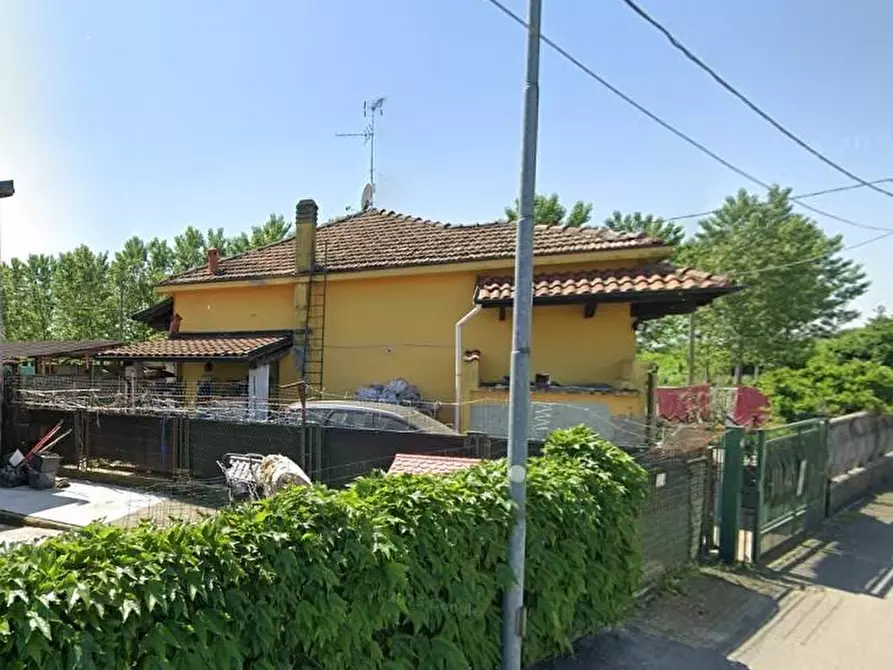 Immagine 2 di Villa in vendita  a Mortara