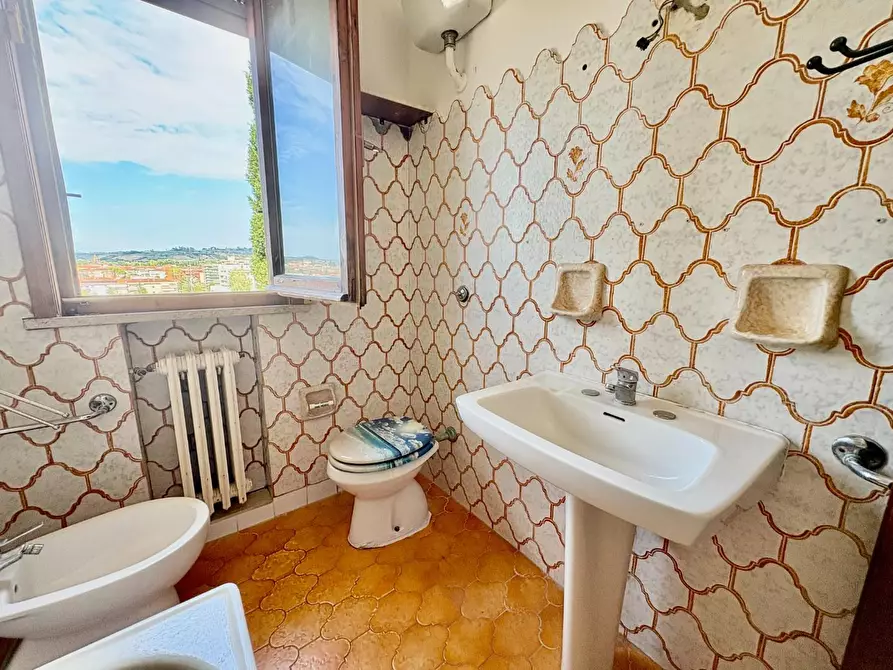 Immagine 18 di Appartamento in vendita  a Castelfiorentino