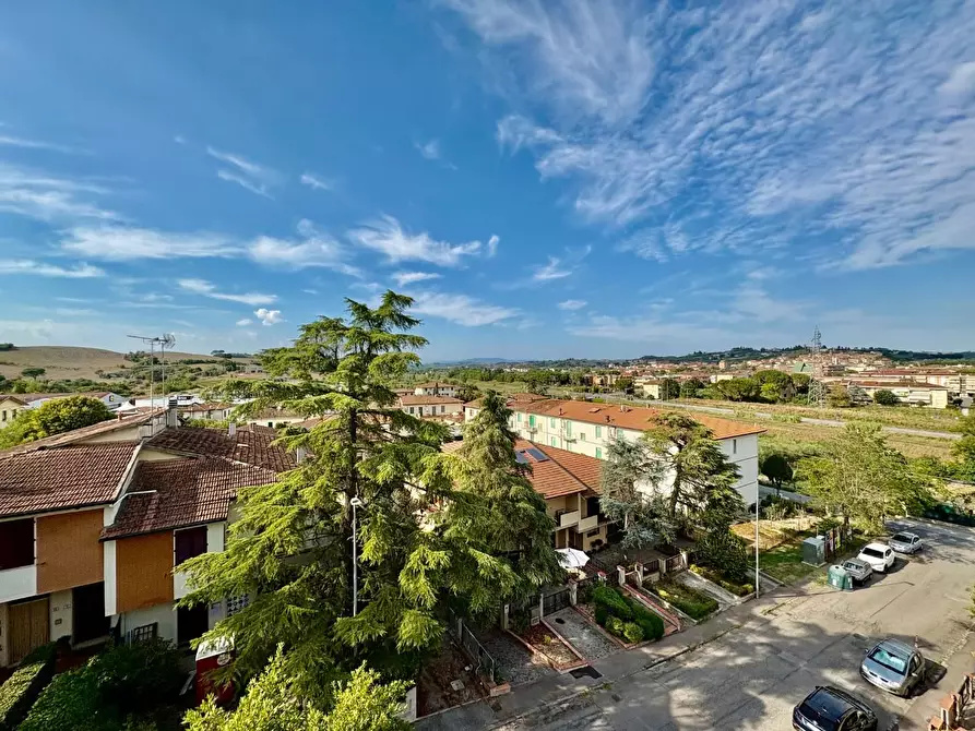 Immagine 21 di Appartamento in vendita  a Castelfiorentino