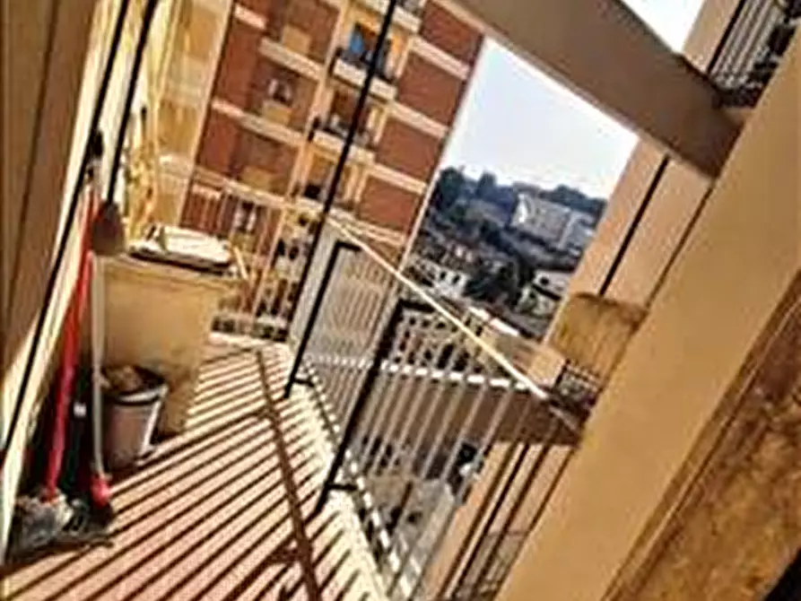 Immagine 8 di Appartamento in vendita  a Siena