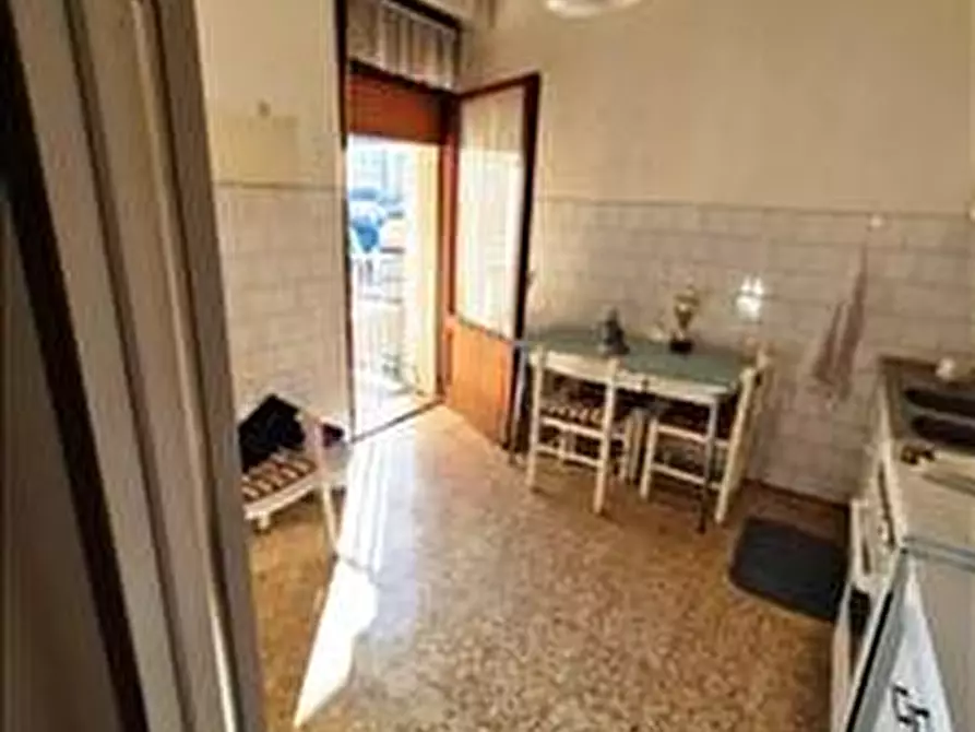 Immagine 12 di Appartamento in vendita  a Siena