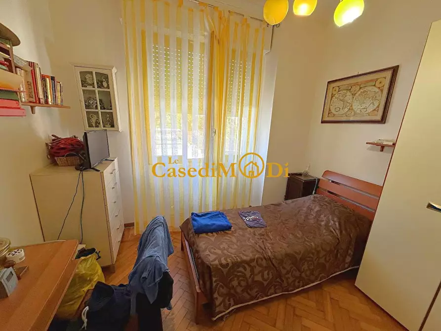 Immagine 28 di Appartamento in vendita  a Livorno