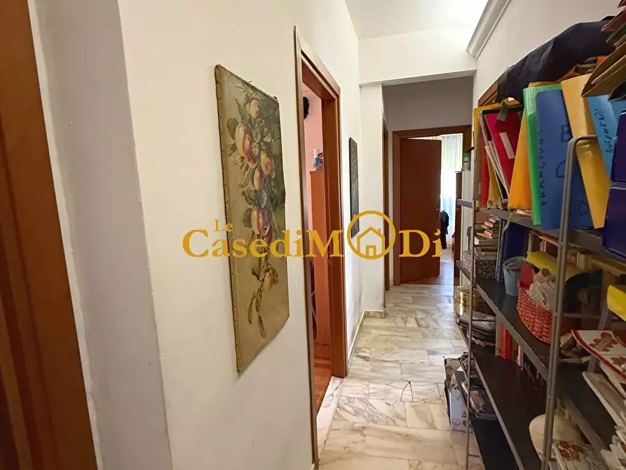 Immagine 11 di Appartamento in vendita  a Livorno