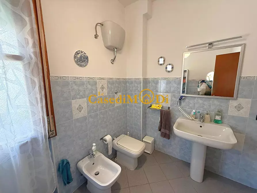 Immagine 24 di Appartamento in vendita  a Livorno