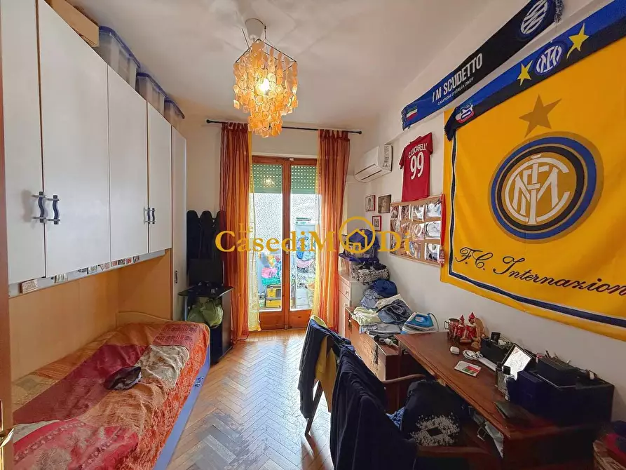 Immagine 15 di Appartamento in vendita  a Livorno