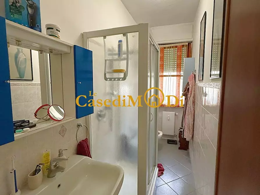 Immagine 9 di Appartamento in vendita  a Livorno