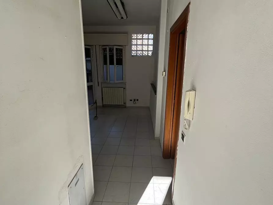 Immagine 6 di Casa semindipendente in vendita  a Massa