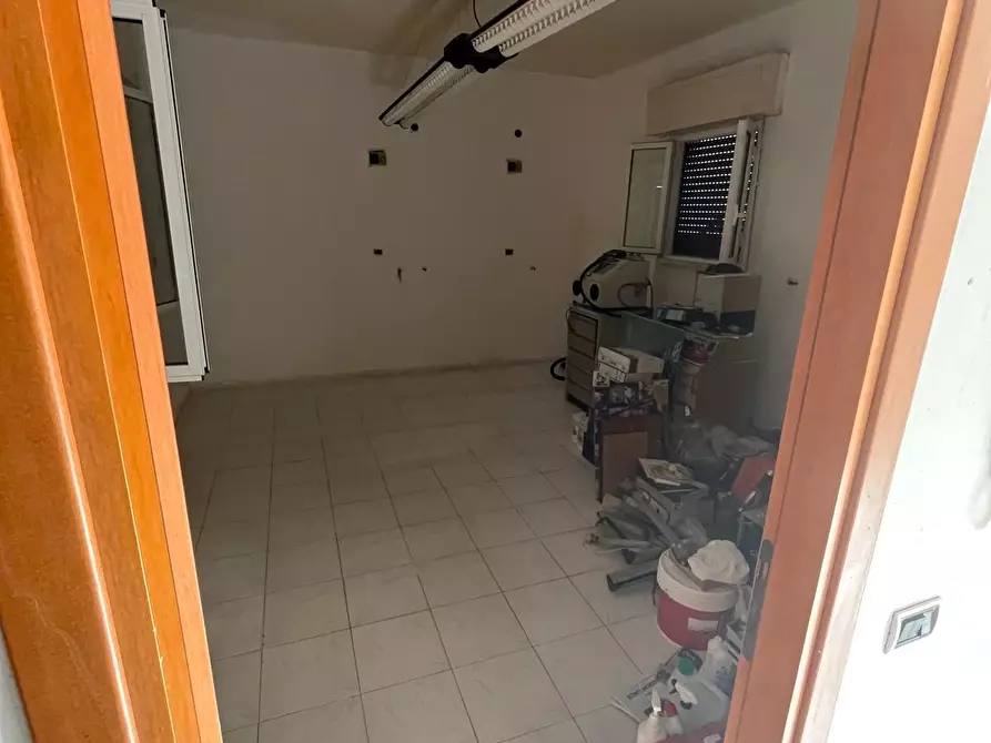 Immagine 4 di Casa semindipendente in vendita  a Massa