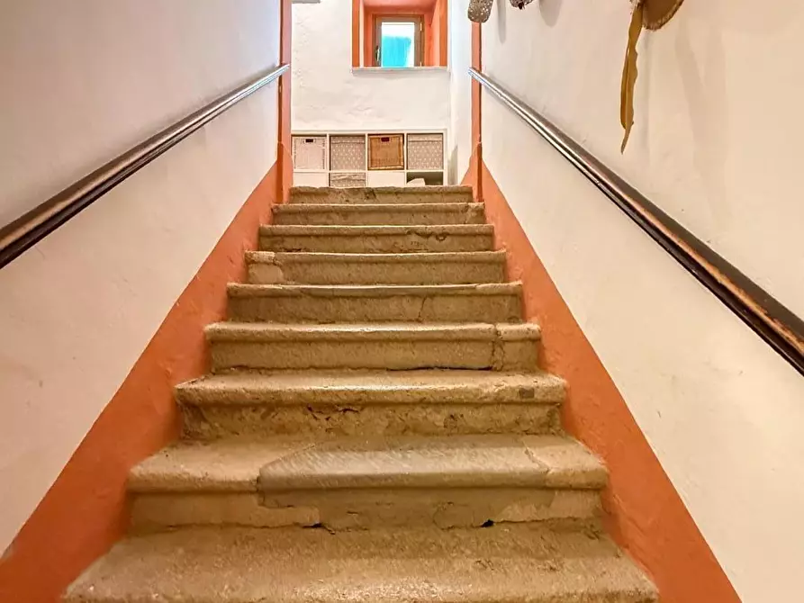 Immagine 18 di Casa colonica in vendita  a Chianni