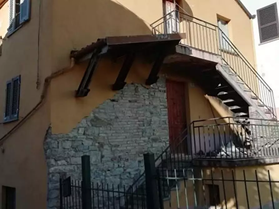 Immagine 2 di Appartamento in vendita  a Menconico