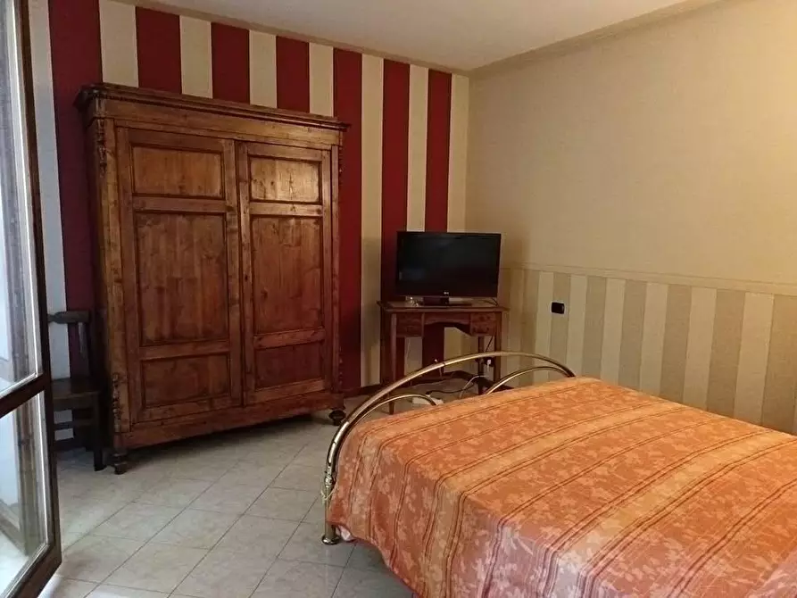 Immagine 6 di Villetta a schiera in vendita  a Pescia