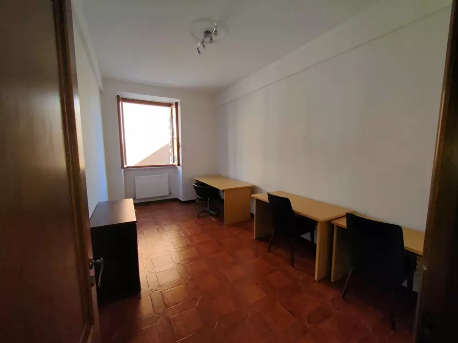 Immagine 28 di Appartamento in vendita  a Chiavari