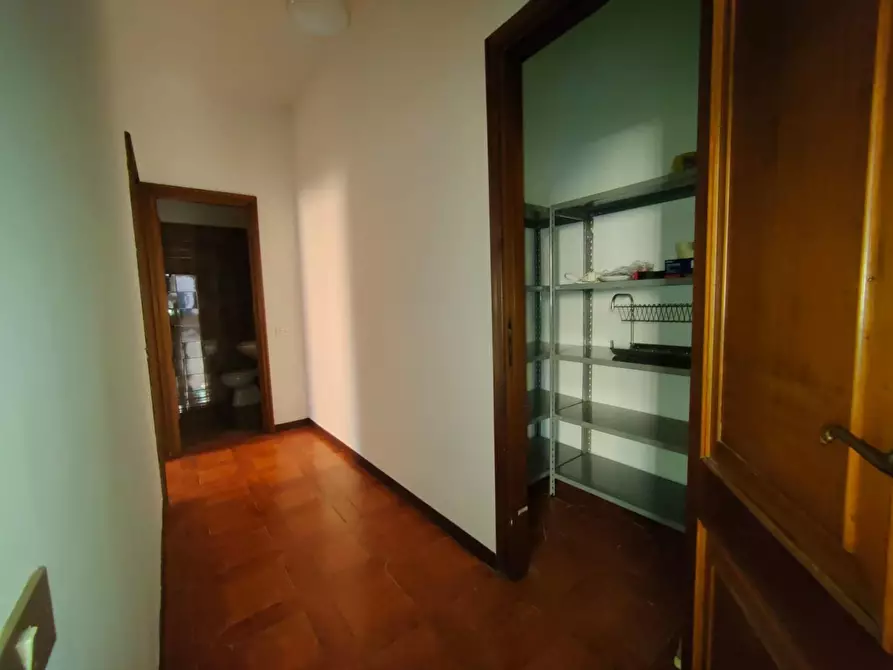 Immagine 22 di Appartamento in vendita  a Chiavari