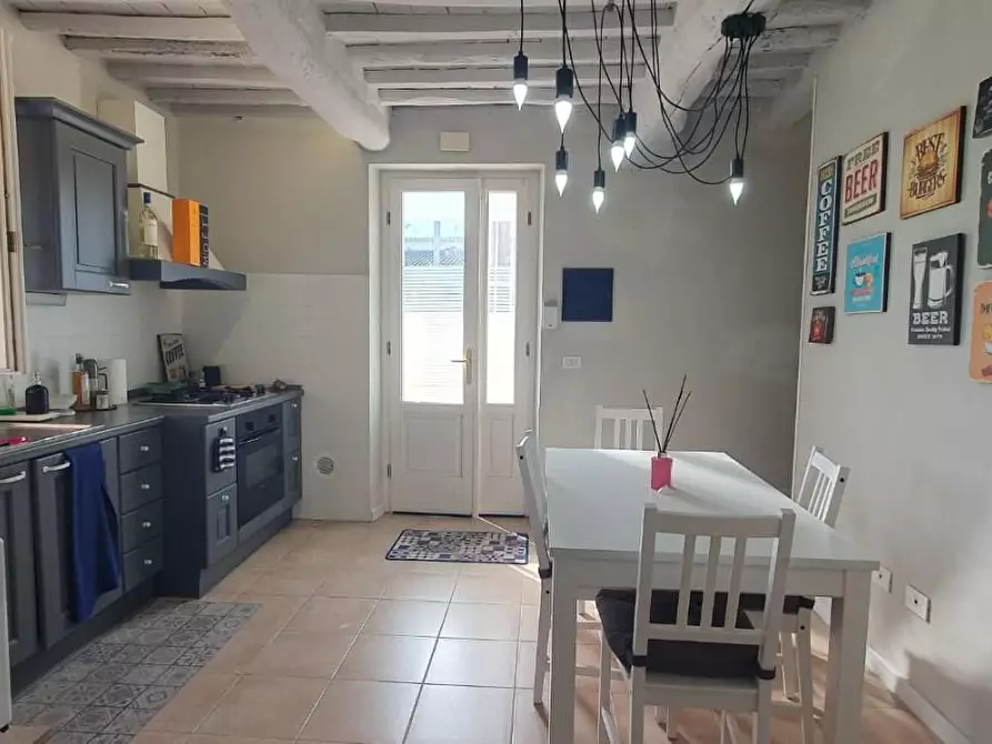 Immagine 11 di Casa bifamiliare in vendita  a Montecarlo