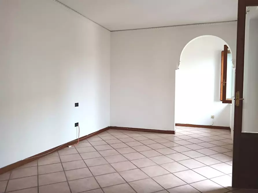 Immagine 13 di Terratetto in vendita  a Pescia