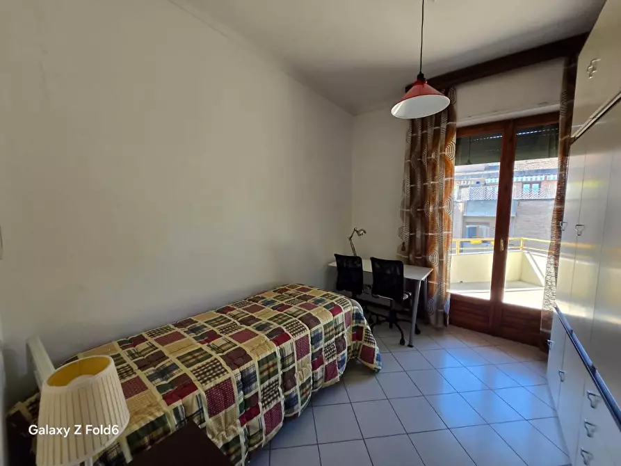 Immagine 20 di Appartamento in vendita  a Siena