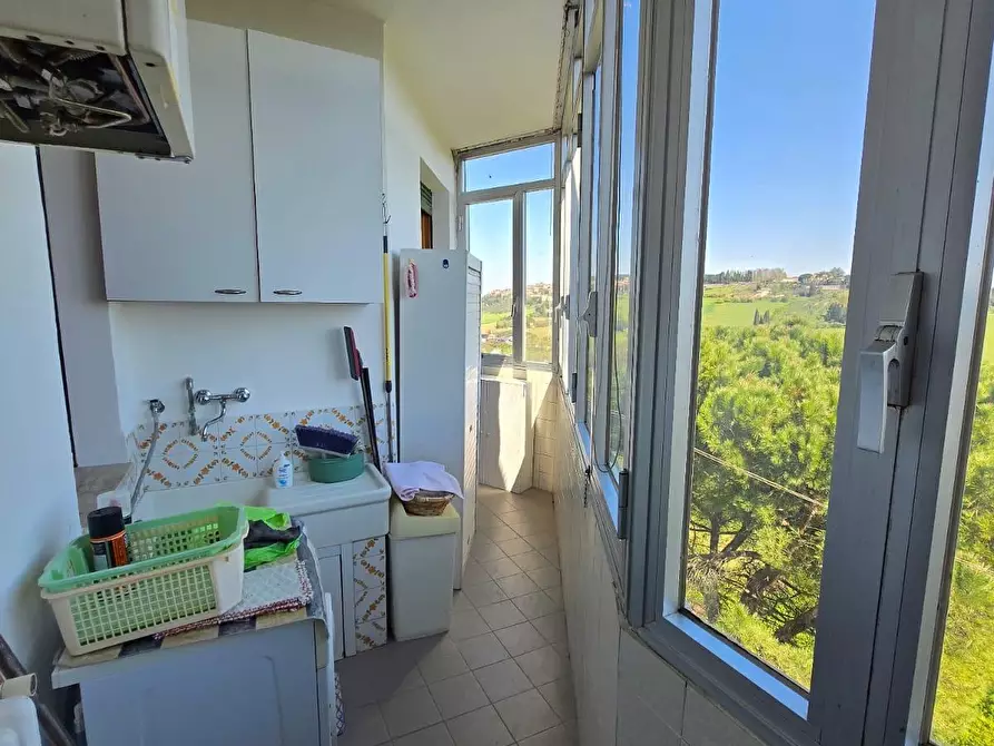 Immagine 33 di Appartamento in vendita  a Siena