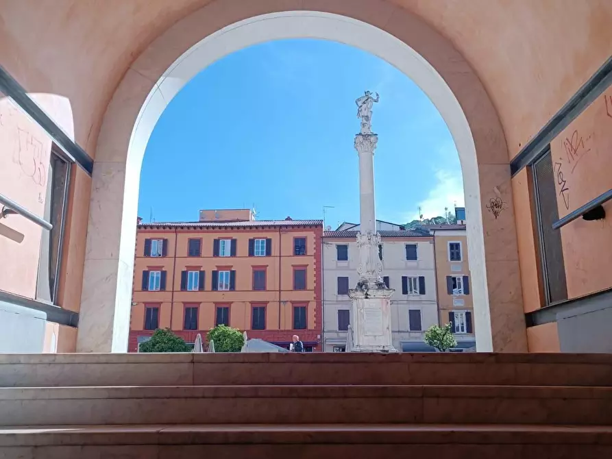 Immagine 15 di Appartamento in vendita  a Massa