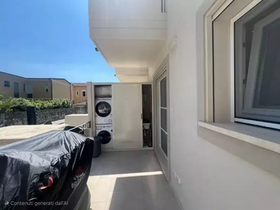 Immagine 19 di Villetta a schiera in vendita  a Vecchiano