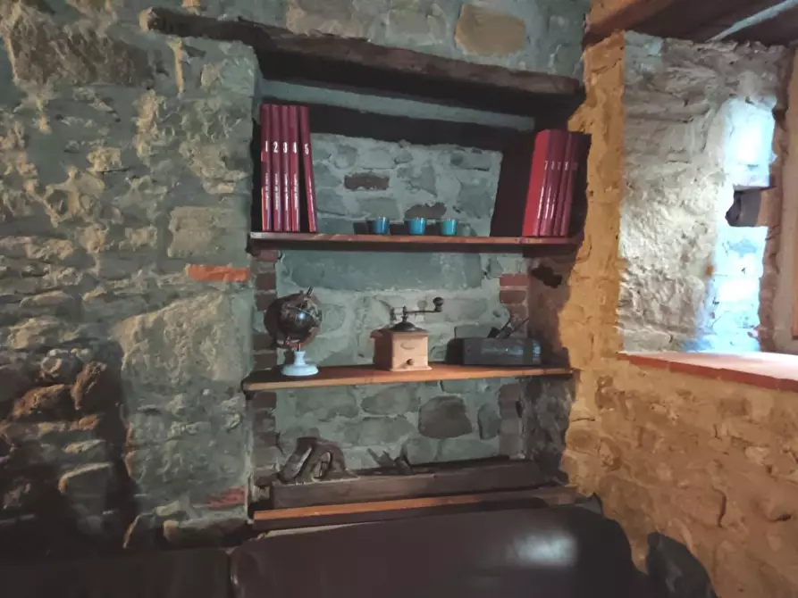 Immagine 2 di Terratetto in vendita  a Pescia