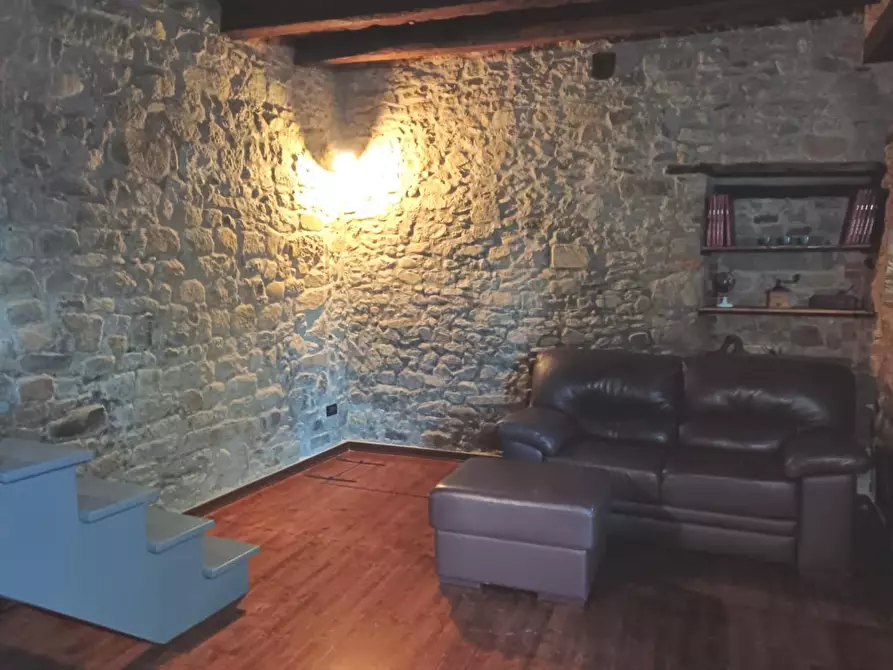 Immagine 11 di Terratetto in vendita  a Pescia